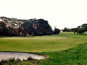 Royal Melbourne (Presidents Cup) 13th Back